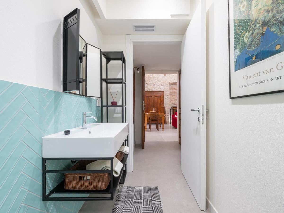 Massimo Boutique Apartment 칼리아리 외부 사진